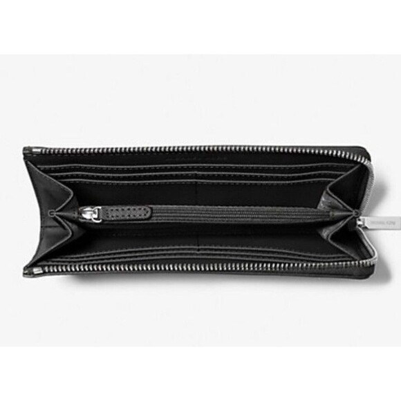 New Michael Kors Jet Set Travel Large Leather Quarter-Zip Wallet Black / Silver - Picture 2 of 4